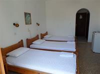 Young Inn ناوسا المظهر الخارجي الصورة